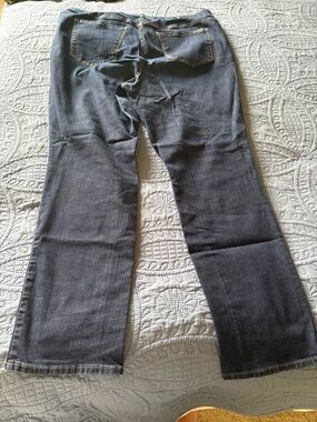 NWOT Eddie Bauer Voyager Dark Blue High Rise Straight Jeans 20W
